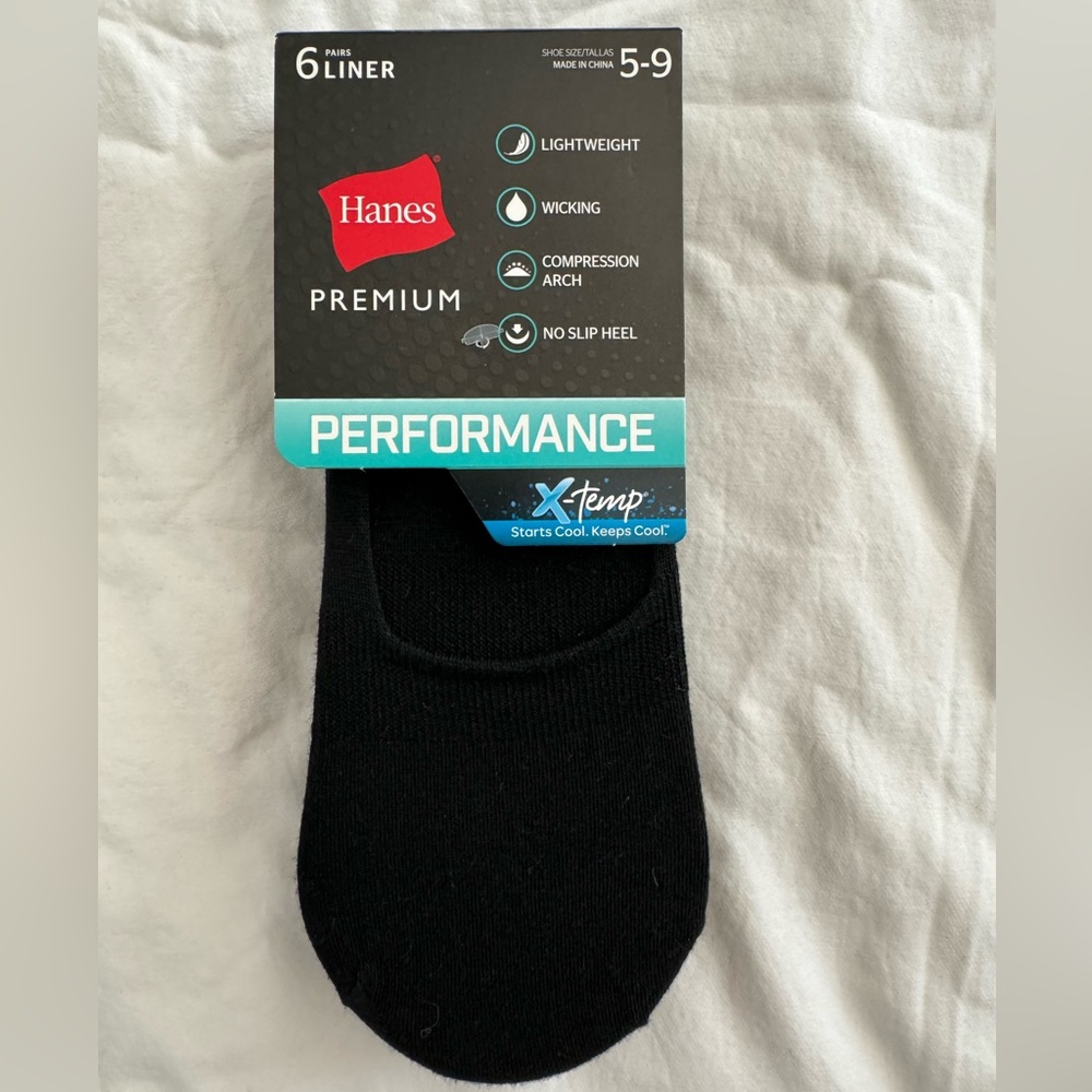 NWT Hanes premium performance no-show black socks set of 6 size medium (5-9)